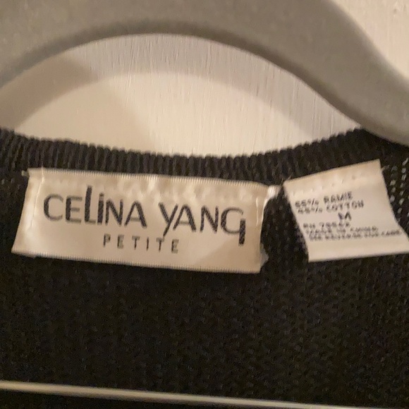 ❤️ VINTAGE CELINA YANG SWEATER - Picture 3 of 6